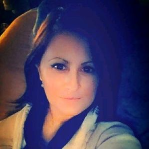 Meet your Posher, Whitney